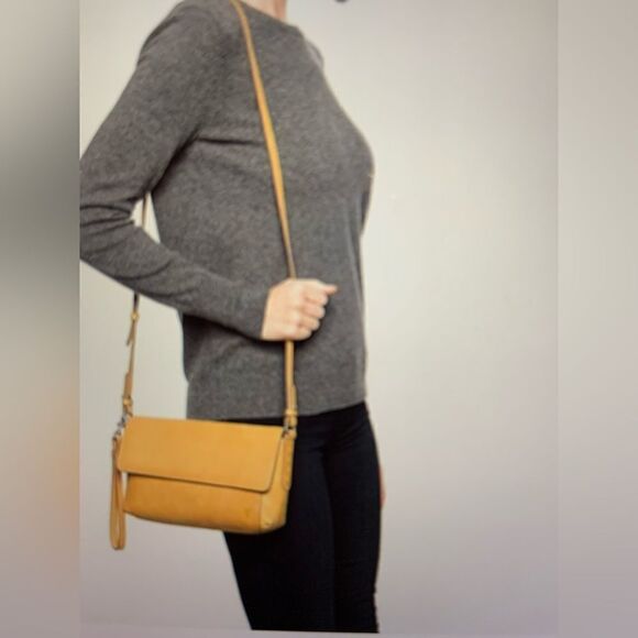 Frye Handbags - NWT Frye Reed Flap Leather Crossbody